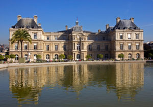 Le groupe UC au Sénat exprime sa déception et son désaccord avec la version  actuelle du projet de loi constitutionnelle